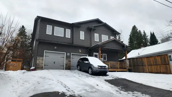 19 Duncan ST E, Huntsville, ON P1H 1P6