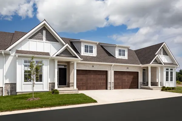 321 Harvest LN, Thames Centre, ON N0L 1G2