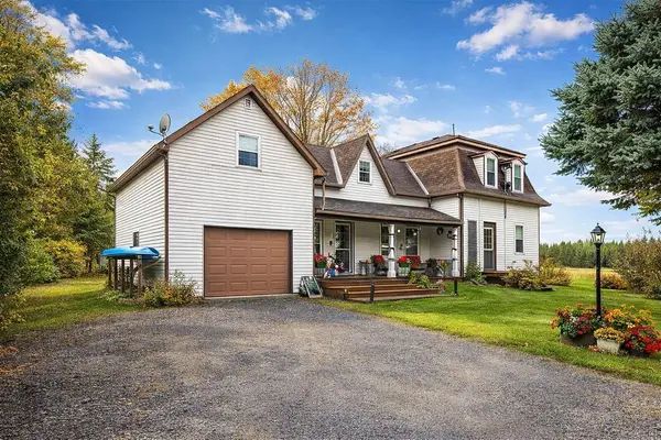 1262 Rodney LN, North Dundas, ON K0C 2K0