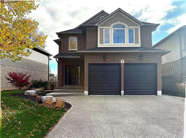 7 Peggy WAY, Hamilton, ON L0R 1W0