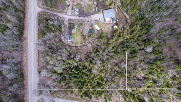 1755 South Baptiste Lake RD, Hastings Highlands, ON K0L 1C0