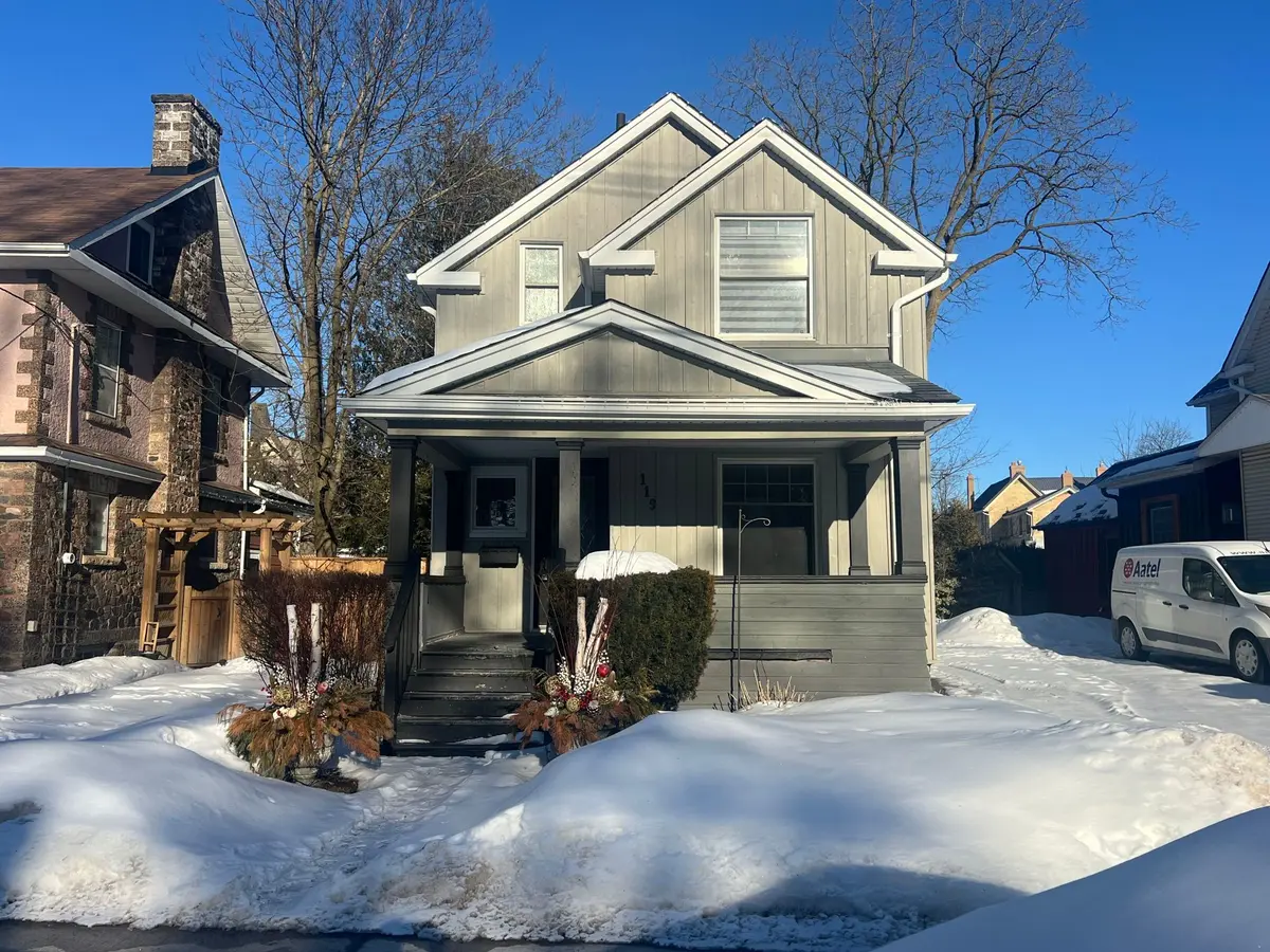 119 Temperance ST, Aurora, ON L4G 2R2