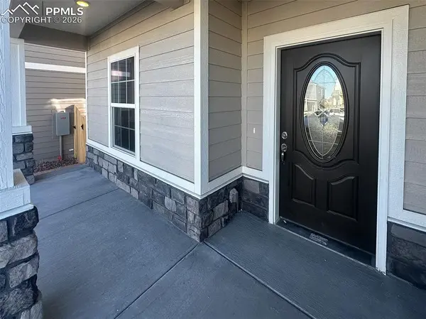 8282 Henzlee PL, Falcon, CO 80831
