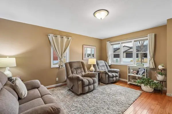 503 S Walnut Street, Williamsburg, IA 52361