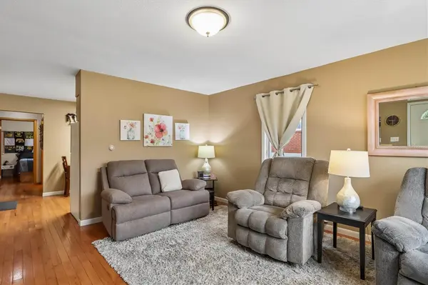 503 S Walnut Street, Williamsburg, IA 52361