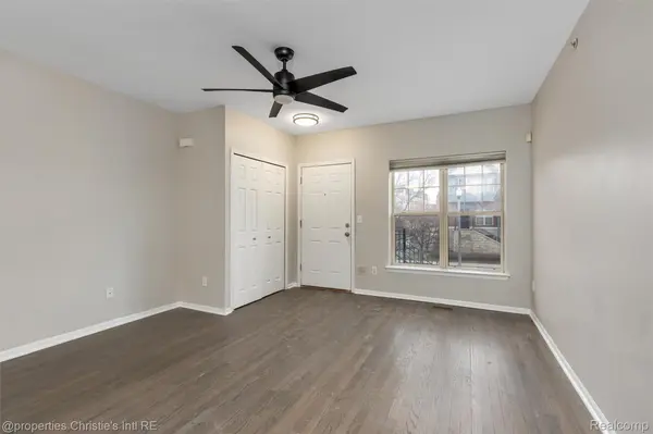 44 Adelaide ST, Detroit, MI 48201