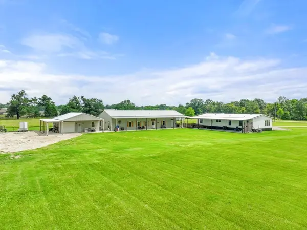 8642 & 8644 S Fm 779, Alba, TX 75410