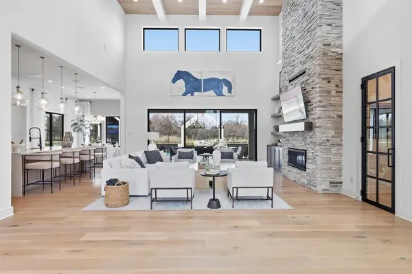 1204 Live Oak Lane, Oak Point, TX 75068