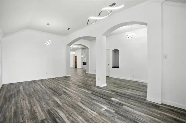 6605 Oxford Lane, The Colony, TX 75056