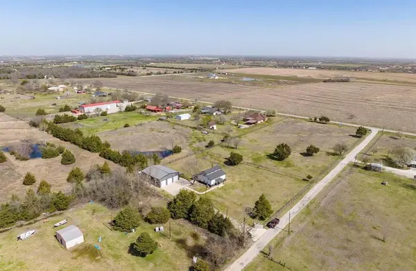 10759 Neal Road, Forney, TX 75126