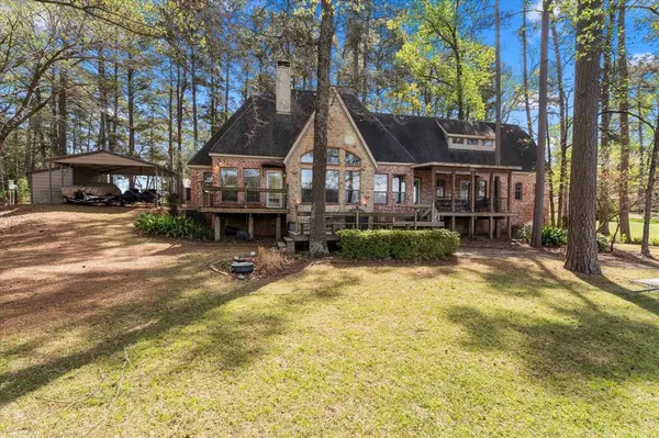 230 Lake Drive, Mount Vernon, TX 75457