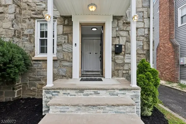 1042 Battle Hill Terrace, Union Twp., NJ 07083