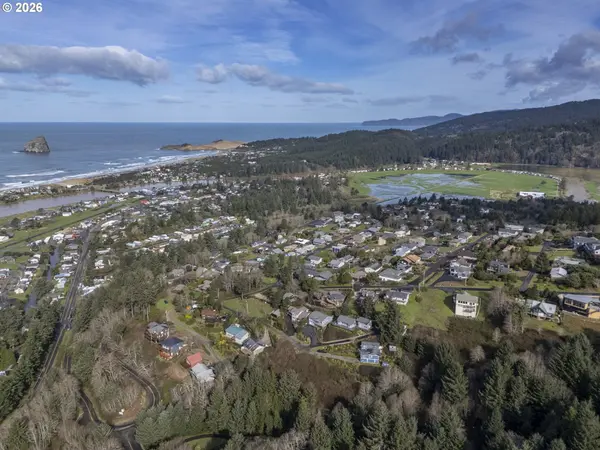 14901 Summit RD, Pacific City, OR 97135