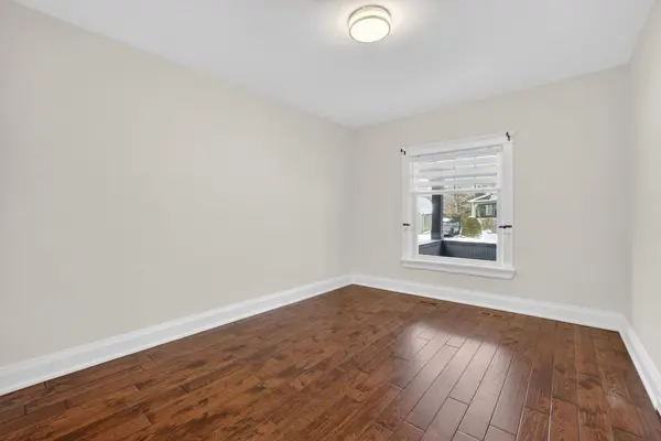 119 Temperance ST, Aurora, ON L4G 2R2