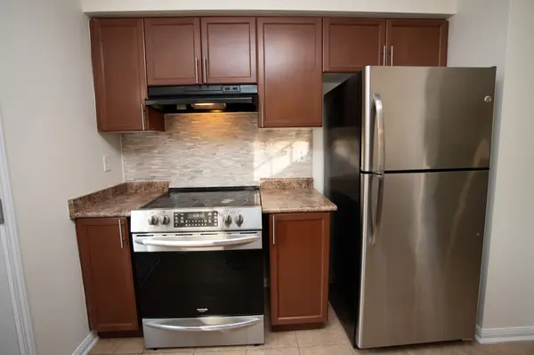 3050 Rotary WAY #56, Burlington, ON L7M 0G8