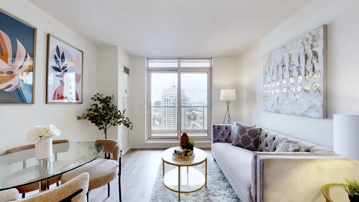 18 Kenaston GDNS #1606, Toronto C15, ON M2K 3C7