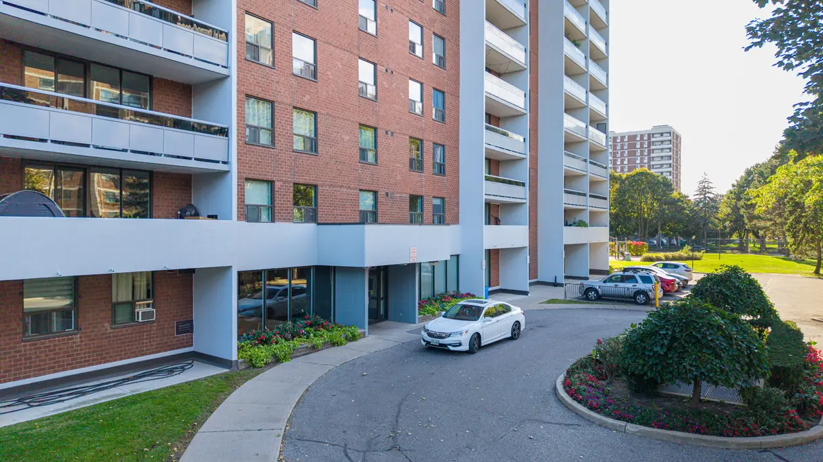1250 Bridletowne CIR #501, Toronto E05, ON M1W 2V1