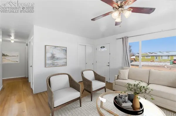 904 Potter DR, Colorado Springs, CO 80909