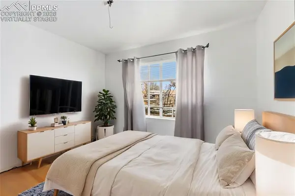 904 Potter DR, Colorado Springs, CO 80909