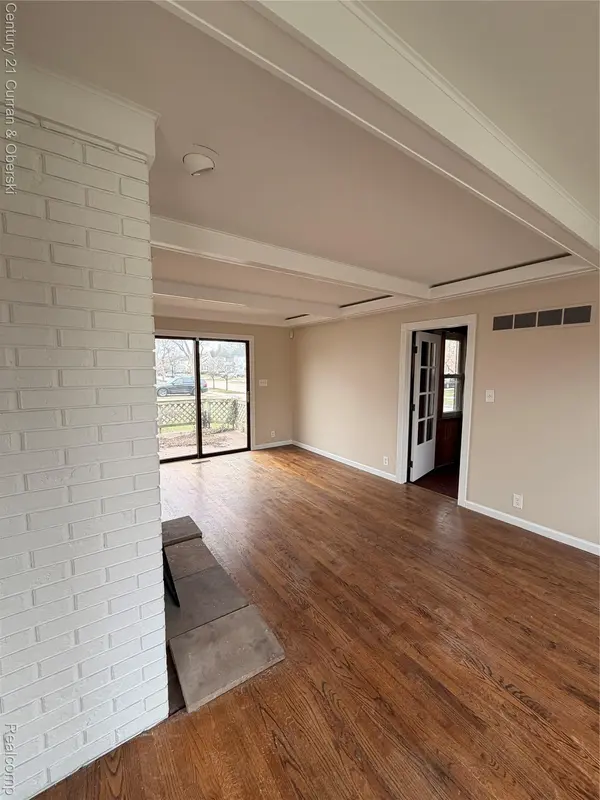 22258 Francis ST, Dearborn, MI 48124