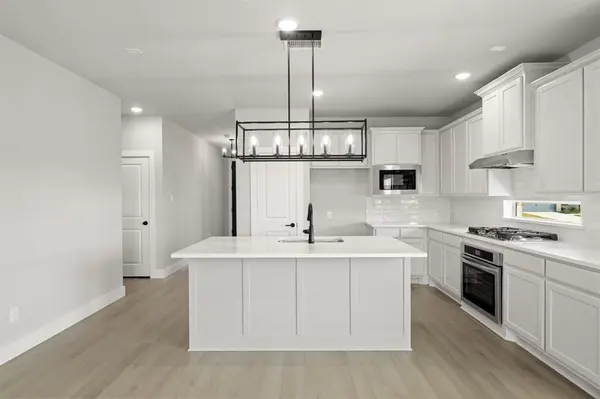 620 Red Maple, Waxahachie, TX 75165