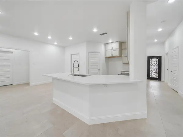 706 Cedar Drive, Mesquite, TX 75149