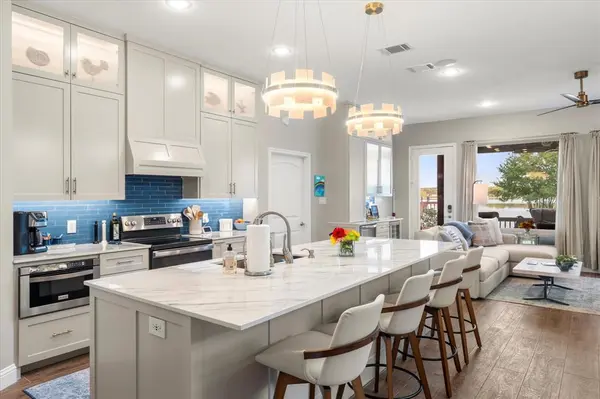 13700 Park Harbor Drive, Eustace, TX 75124