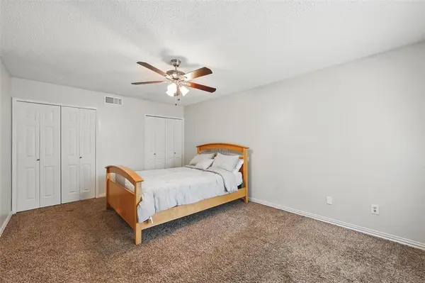 1231 Tiffany Lane, Lewisville, TX 75067