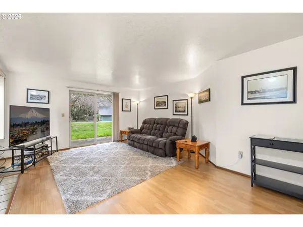 9910 SW TRAPPER TER, Beaverton, OR 97008