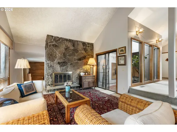 11895 SE KNEE CT, Happy Valley, OR 97086