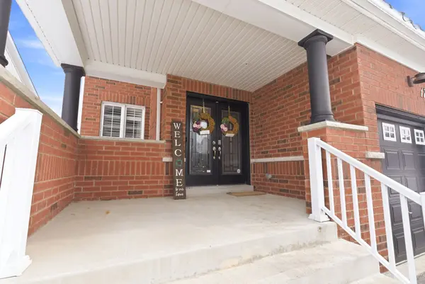 1747 Arborwood DR, Oshawa, ON L1K 0R6