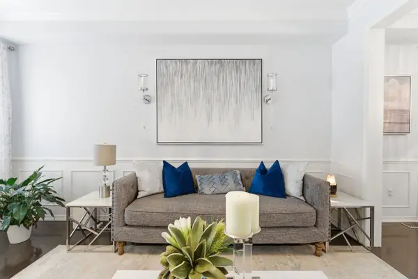 1747 Arborwood DR, Oshawa, ON L1K 0R6