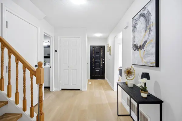 11 Pilot ST, Toronto E10, ON M1E 2C4