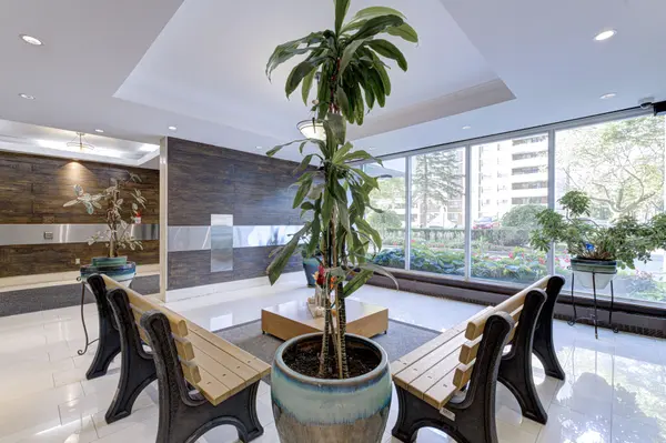 1250 Bridletowne CIR #501, Toronto E05, ON M1W 2V1