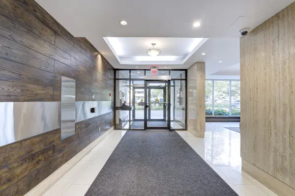 1250 Bridletowne CIR #501, Toronto E05, ON M1W 2V1