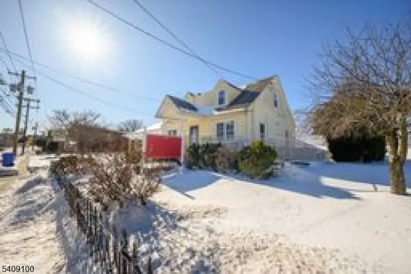 279 Amboy Ave, Woodbridge Twp., NJ 07095