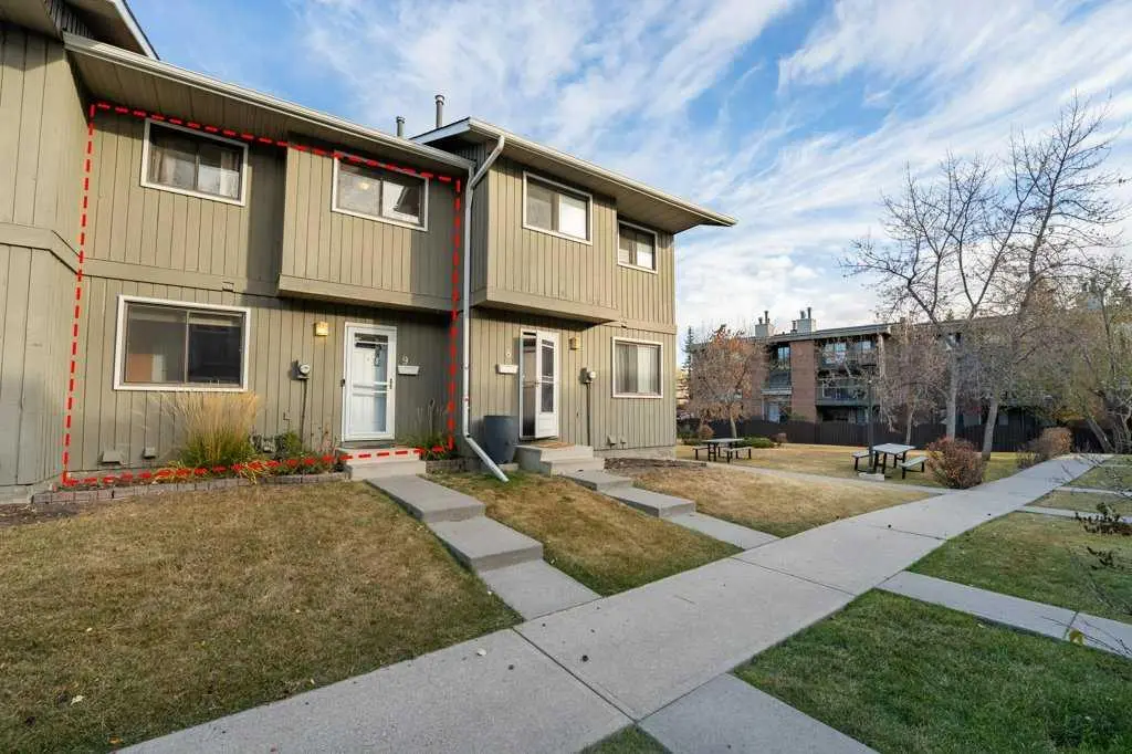 6503 Ranchview DR NW #9, Calgary, AB T3G1P2