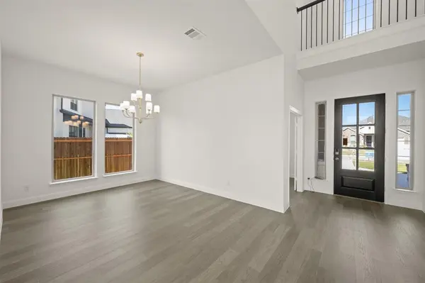 974 Reeves Drive, Desoto, TX 75115