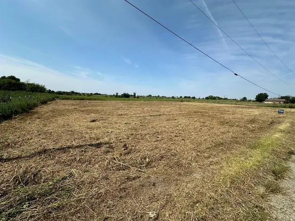 1106 Pakse Street, Venus, TX 76084