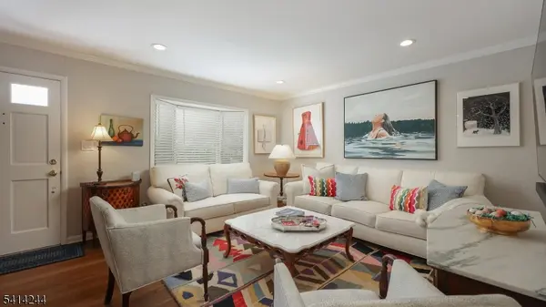 290 Sycamore St, Westfield Town, NJ 07090