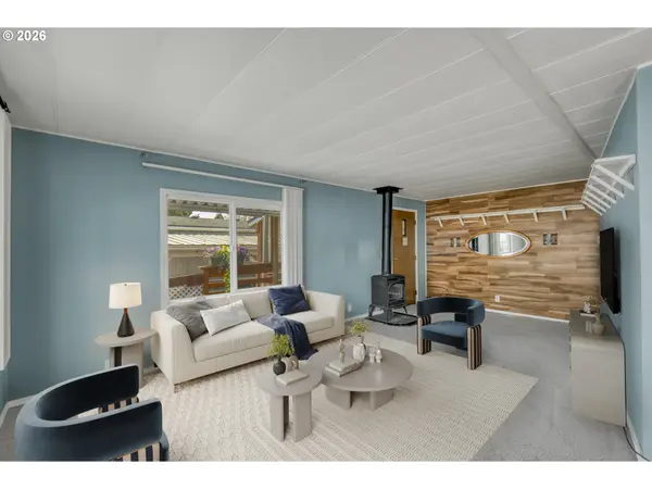 3500 SE Concord RD #8, Milwaukie, OR 97267