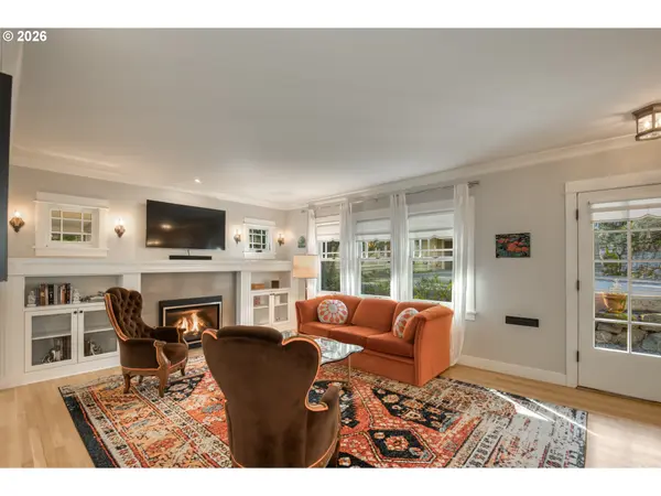 2666 SW BRAE MAR CT, Portland, OR 97201