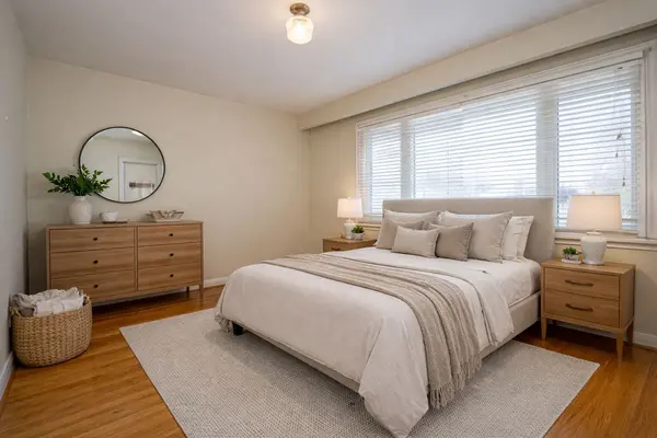 9 Caronport CRES, Toronto C13, ON M3A 1G9