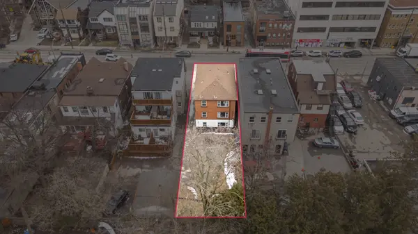 882 Broadview AVE, Toronto E03, ON M4K 2R1