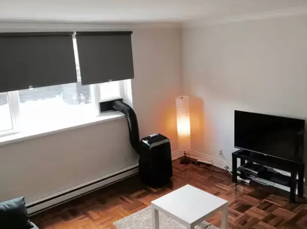 882 Broadview AVE, Toronto E03, ON M4K 2R1