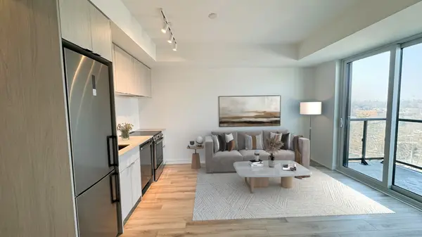 1660 Bloor ST W #701, Toronto W02, ON M6P 0C6