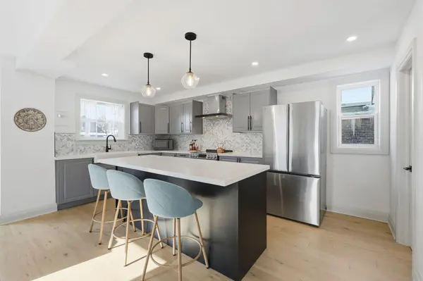 286 East 18th ST, Hamilton, ON L9A 4P6