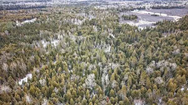 2485 Marshwood RD, Carp - Huntley Ward, ON K0A 1L0