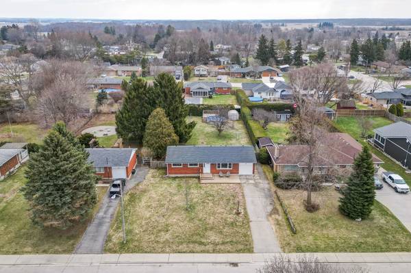 68 Bailey AVE, Central Elgin, ON N5R 5A1