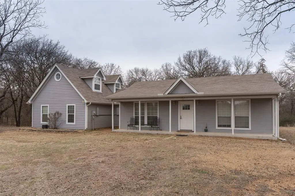 4013 Black Oak Drive, Cleburne, TX 76031